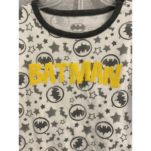 Baby Batman 2 piece -  18 Months - 1 Tee Shirt & 1 Pair Of Shorts -  Brand New